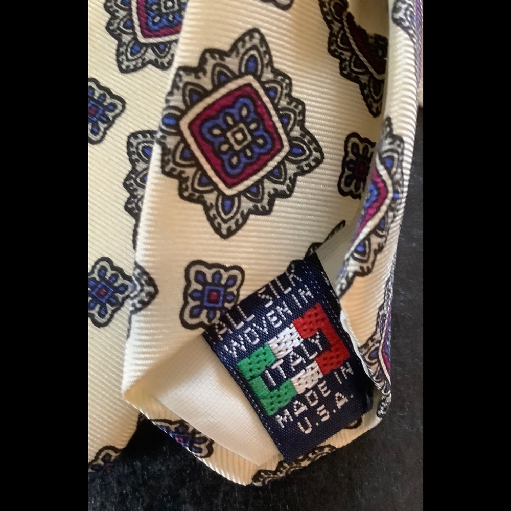 Briar Vintage Silk Men’s Necktie - Picture 5 of 7